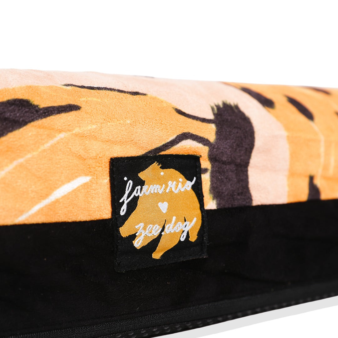 Bossa Banana Zee.Bed - FARM Rio × Zee.Dog