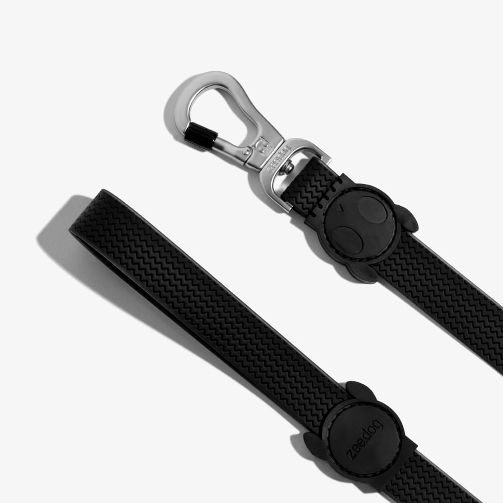 Neopro Black Gezdirme Tasması - Zee.Dog